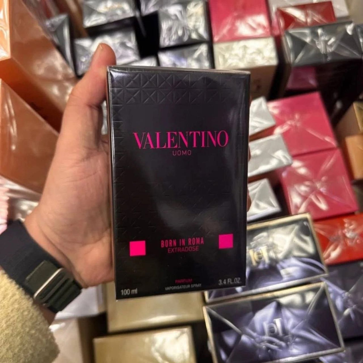 Authentic Full Size Perfume Pallets- 300Pcs