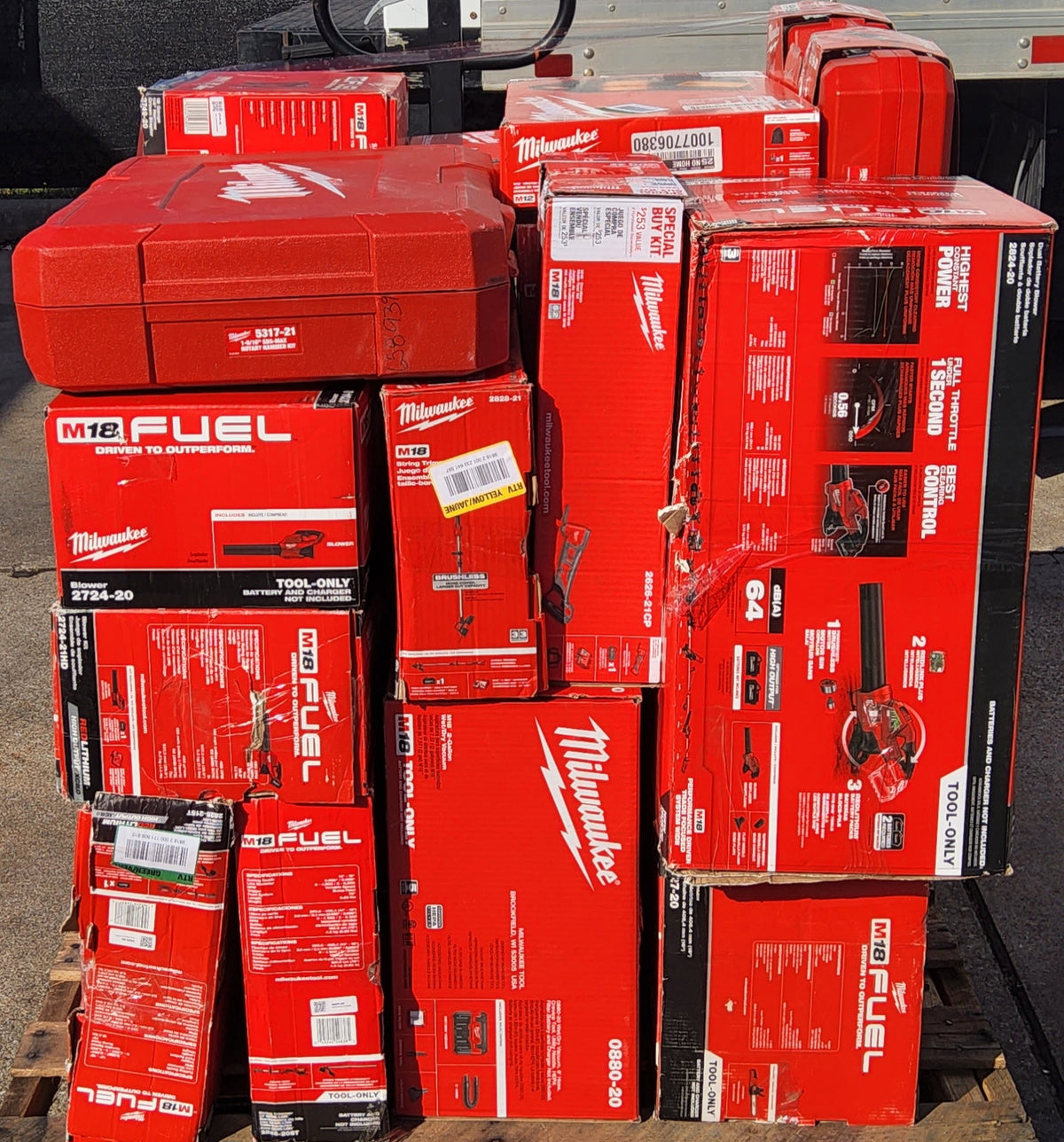 Milwaukee Tool Pallets - Untested Customer Returns