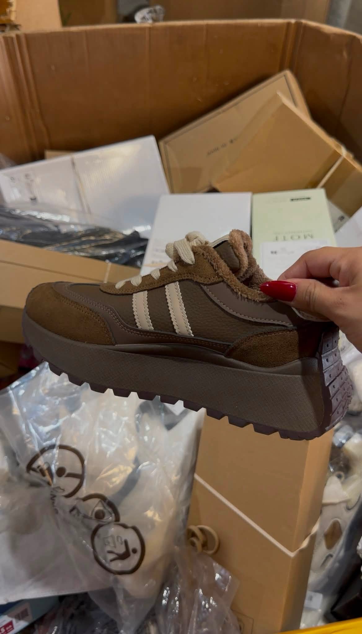SHEIN Footwear Pallets-Women Shoes  120