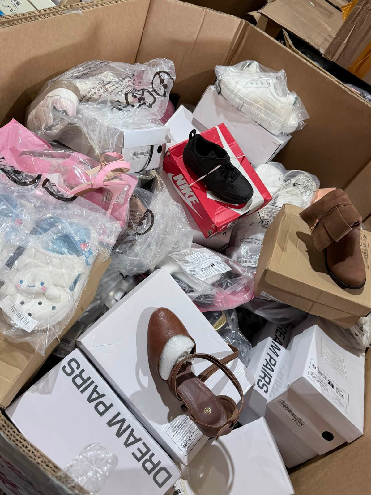 SHEIN Footwear Pallets-Women Shoes  120