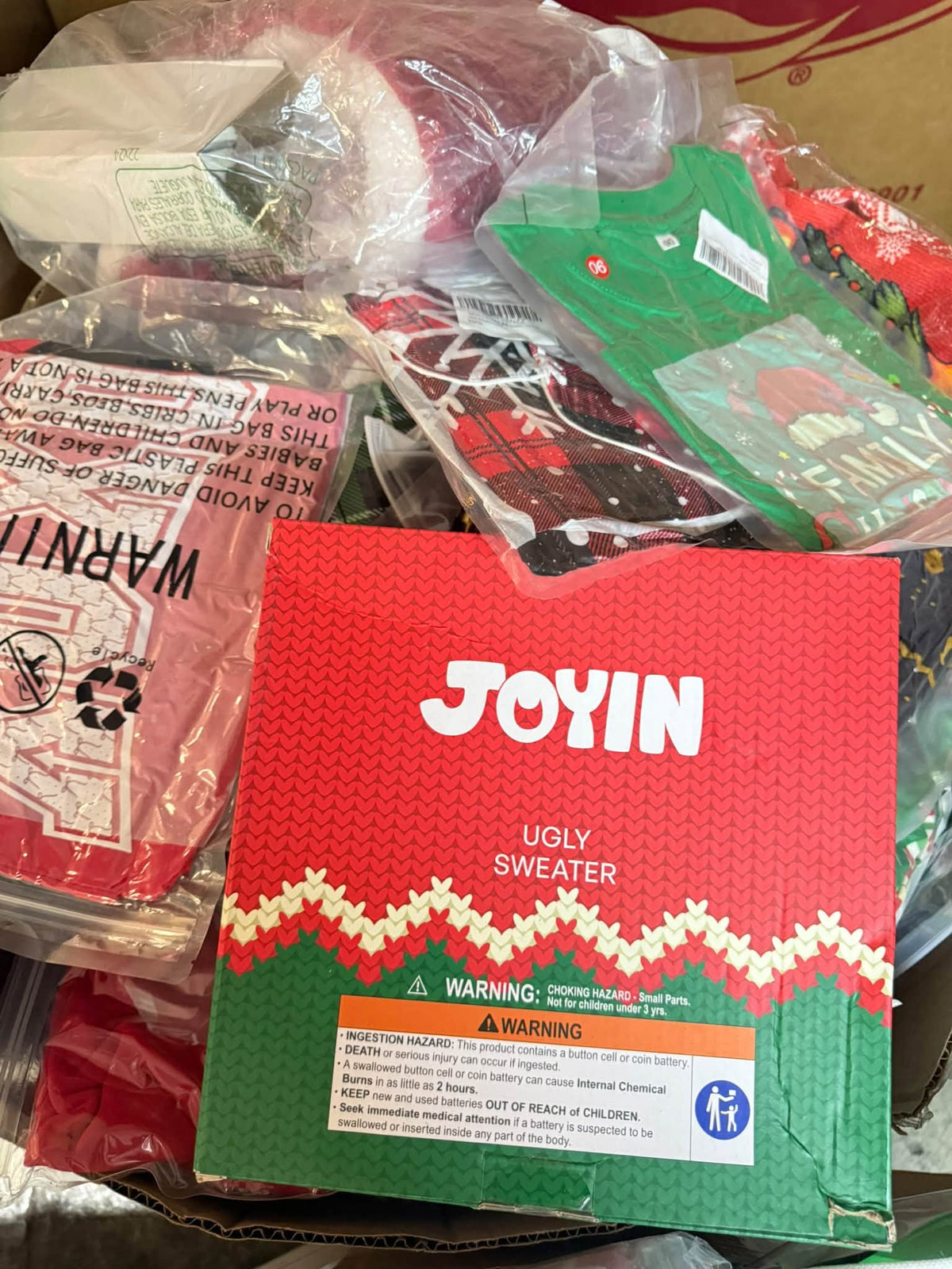 Mixed Christmas Clothing Pallets -150 PIECES